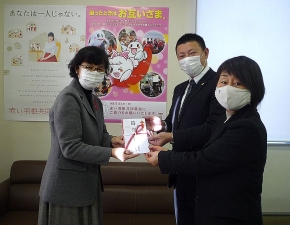 奈良県商工会青年部連合会、女性部連合会から、ご寄付いただきました。